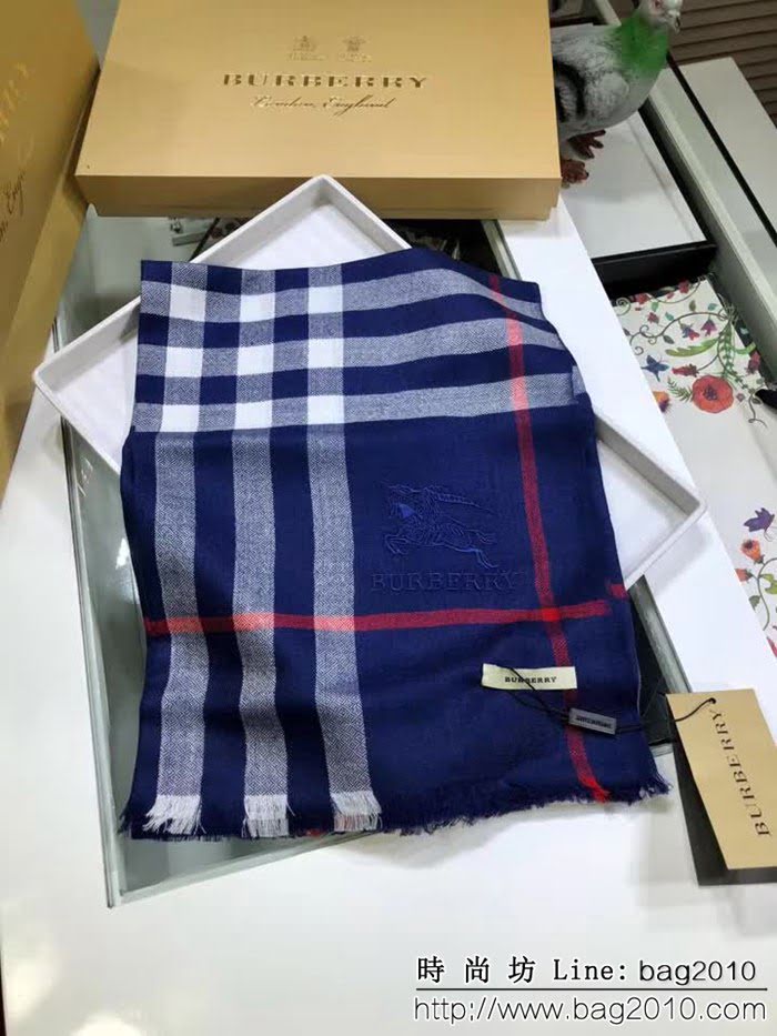 BURBERRY巴寶莉經典格 鑽石紋羊毛圍巾  LLWJ6840